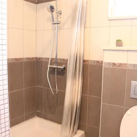 Apartament Lucija *
